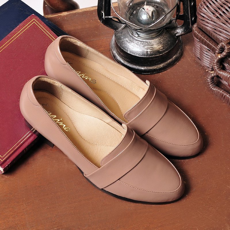 小麦 全真皮素面低跟乐福鞋 - 女款牛津鞋/乐福鞋 - 真皮 