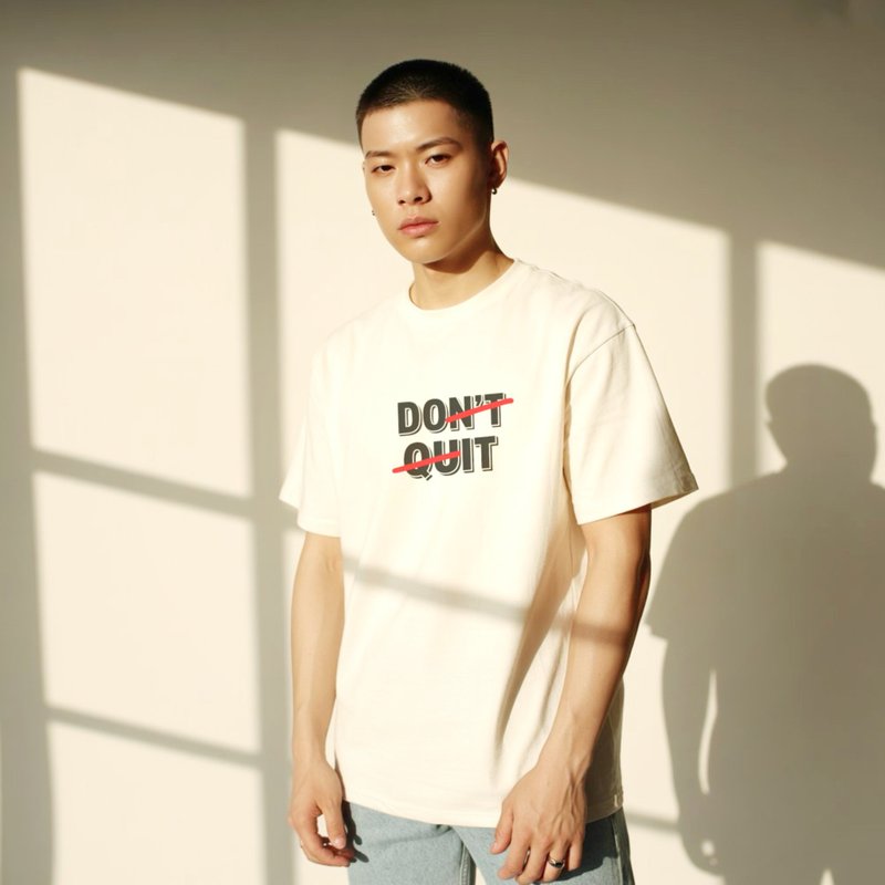 DONT QUIT DO IT黑色字母印花 白色纯棉短袖T恤 男女适穿 - 男装上衣/T 恤 - 棉．麻 白色