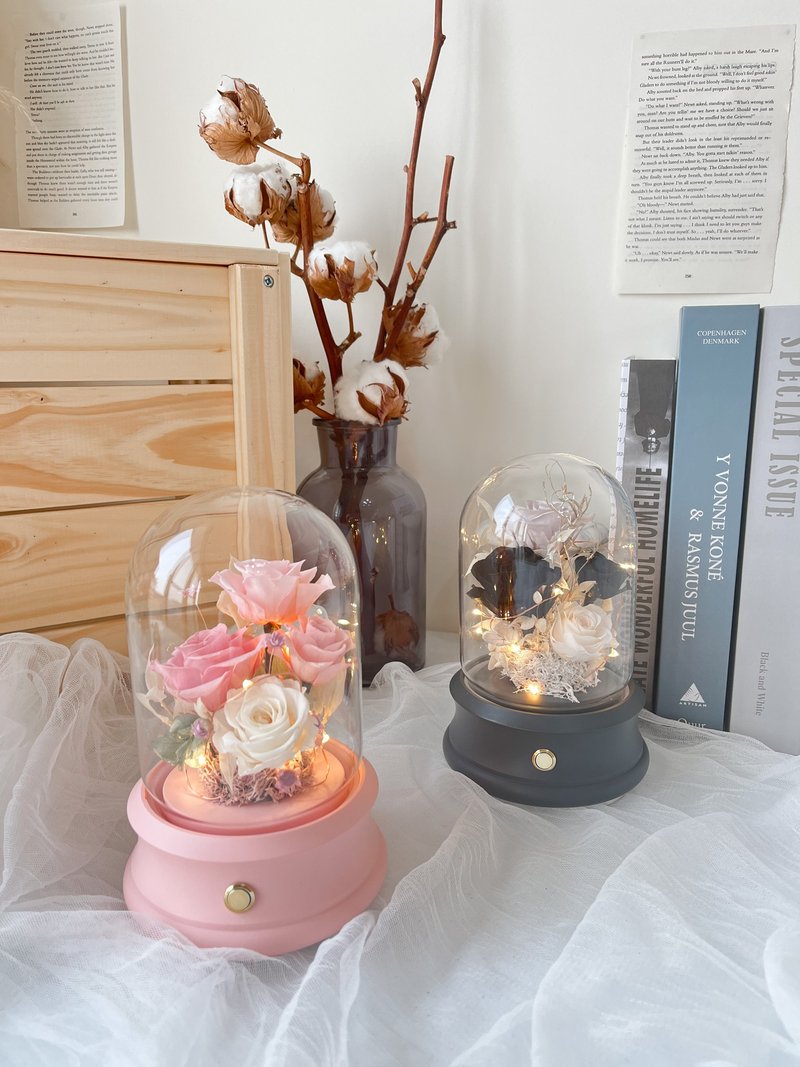 永生花蓝牙音响夜灯 喇叭 圣诞礼物 圣诞节 情人节礼盒 定制化礼 - 干燥花/捧花 - 植物．花 