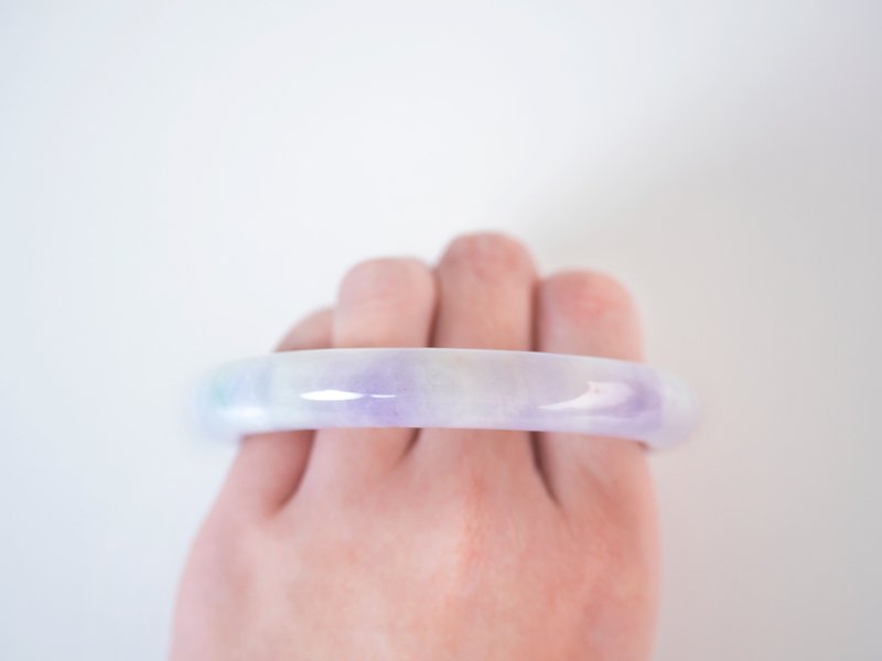 星辰花 | 天然翡翠玉镯 / 圆骨镯 / 缅甸玉 / A货 | 手围17.5 - 手链/手环 - 玉石 紫色