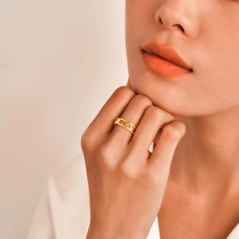 客制化字母名字 纯银戒指 纪念 数字 女友 母亲 情侣 礼物 生日 - 戒指 - 纯银 