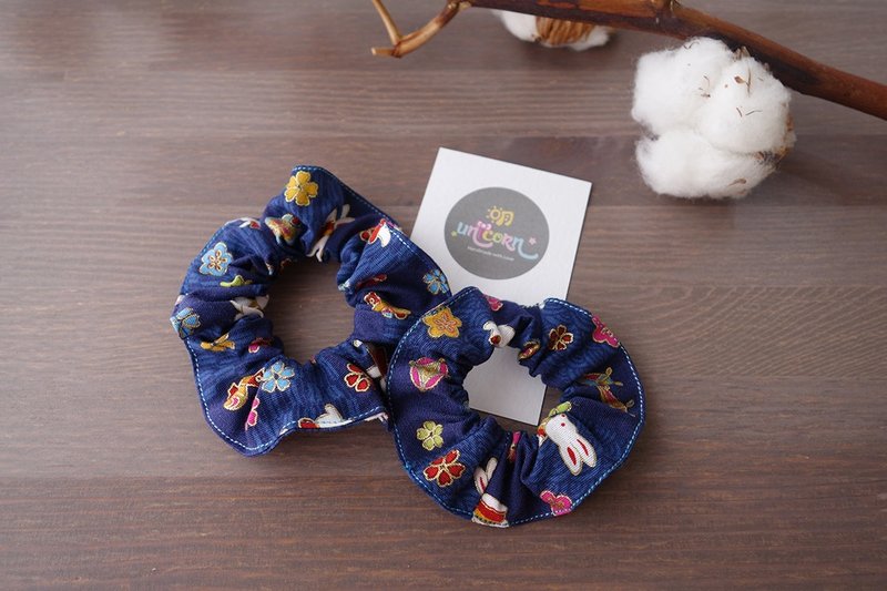 蓝底幸运兔-手作亲子发圈、大肠圈、发饰、亲子发饰、交换礼物-明-unicorn - 发饰 - 棉．麻 蓝色