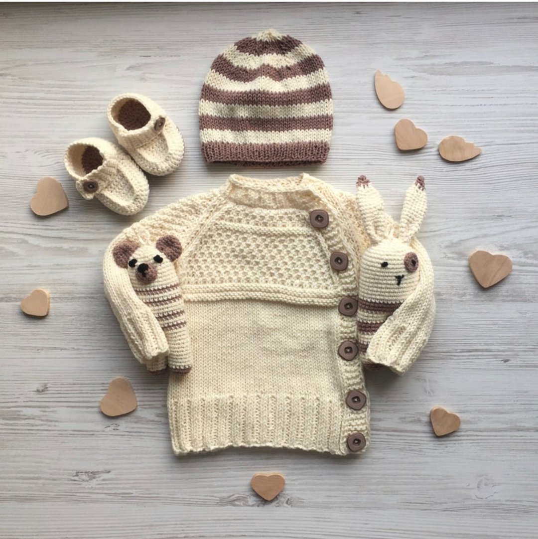 Hand knit clothing set for baby boy: sweater, hat, booties. Take home outfit. - 包屁衣/连体衣 - 其他材质 