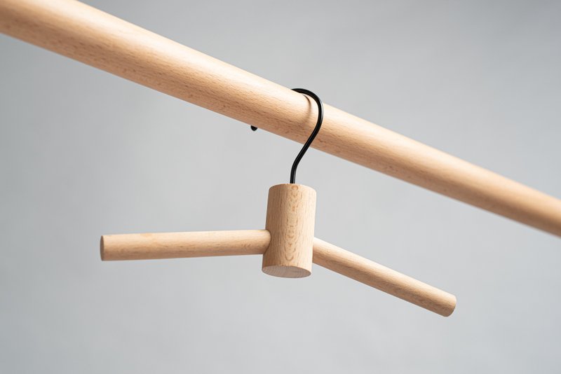小白鹭 挂衣勾  三种可选长度, 极简风格设计 - 衣架/挂勾 - 木头 