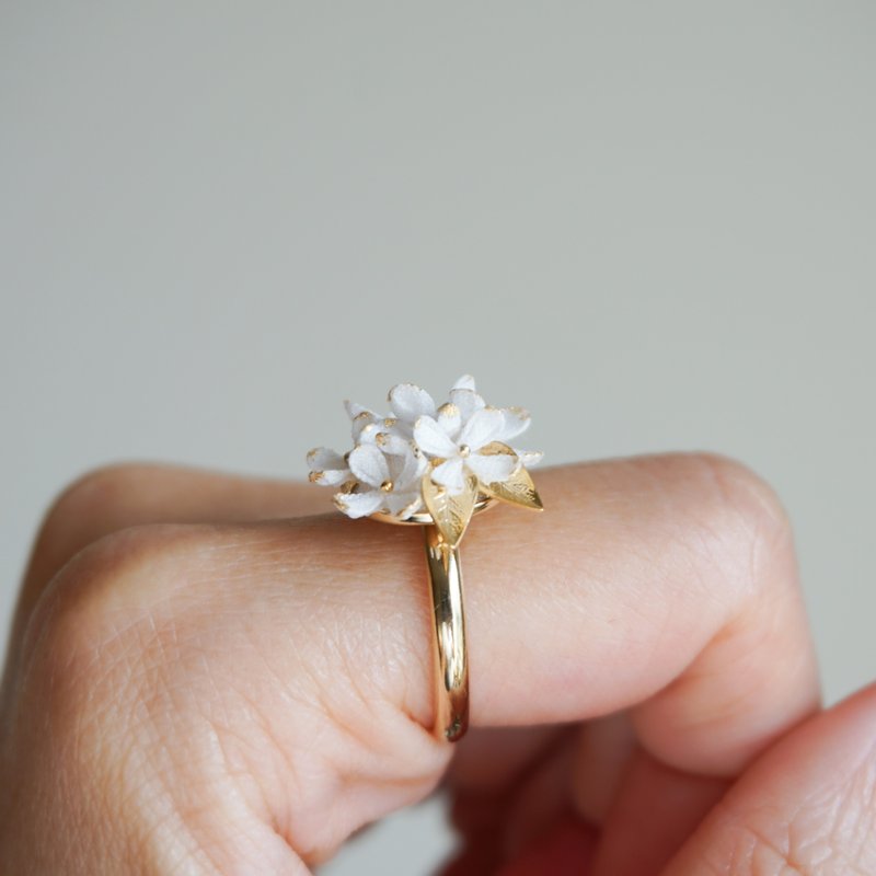 秋季系列 银木犀 桂花 つまみ细工布花戒指 - 戒指 - 棉．麻 白色