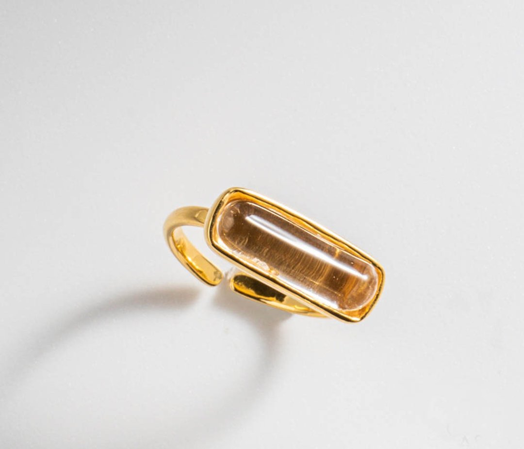 CASO jewelry 手工硼硅酸盐玻璃迷你方形戒指，镀金。 - 戒指 - 其他金属 金色