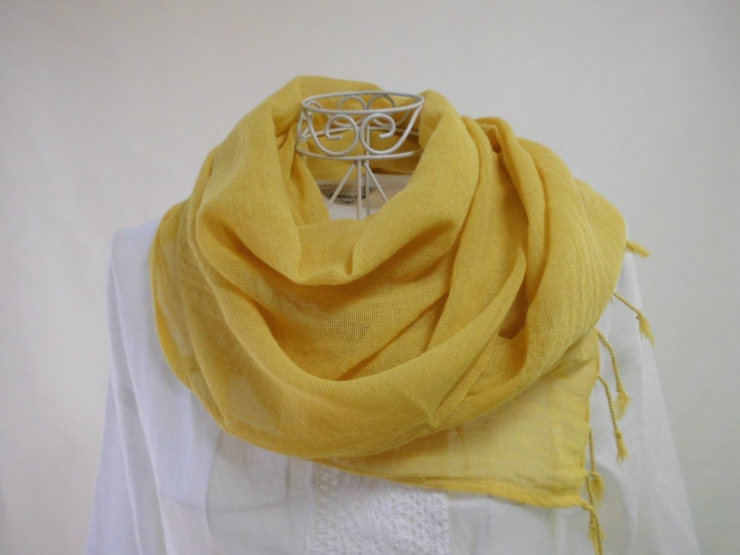 Plant dyeing · Very refreshing · Cotton gauze stole · Kihada dyed - 围巾/披肩 - 棉．麻 黄色