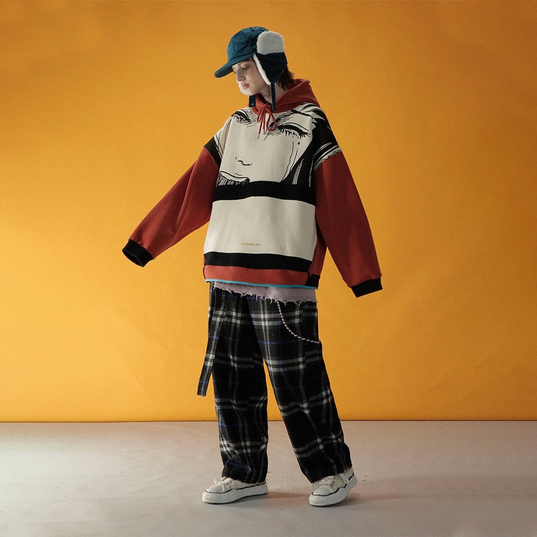 UNVESNO×伊藤润二日系宽松加绒帽T哭泣印花情侣连帽卫衣SWS-1182 - 中性连帽卫衣/T 恤 - 棉．麻 