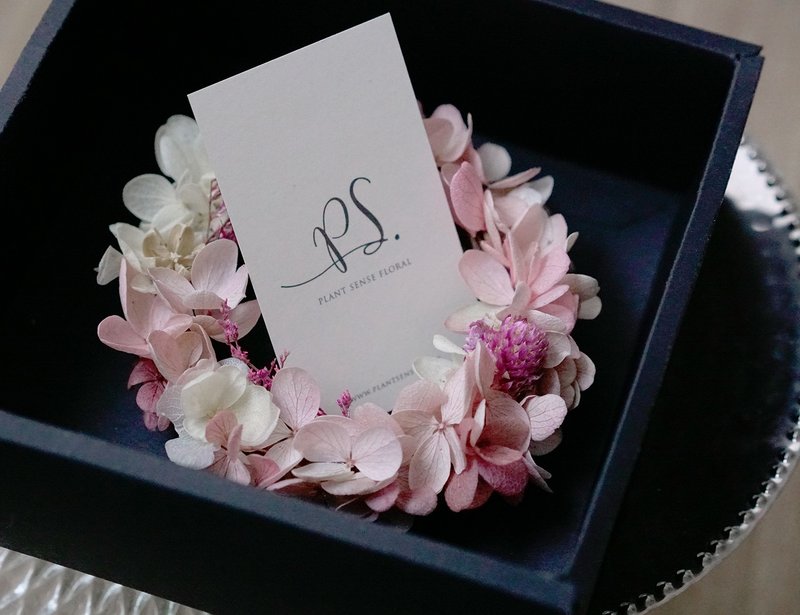 Goody Bag -永生花礼～纯粹幸福淡粉永生不凋花绣球花圈含送礼包装 - 植栽/盆栽 - 植物．花 粉红色