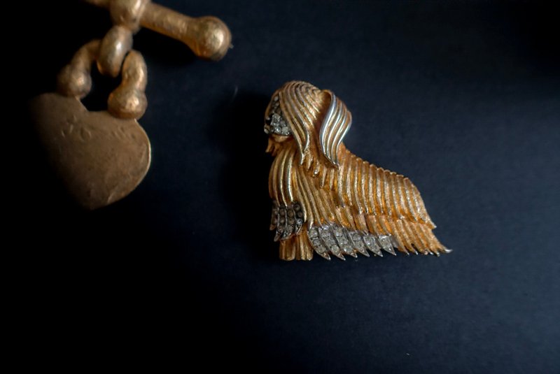 1950年代Boucher 纽约独立设计师约克夏古董胸针 - 胸针 - 其他金属 金色