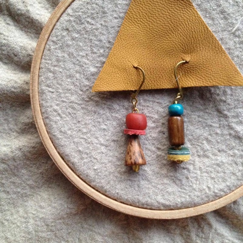 手工琉璃珠耳环 - 耳环/耳夹 - 宝石 红色