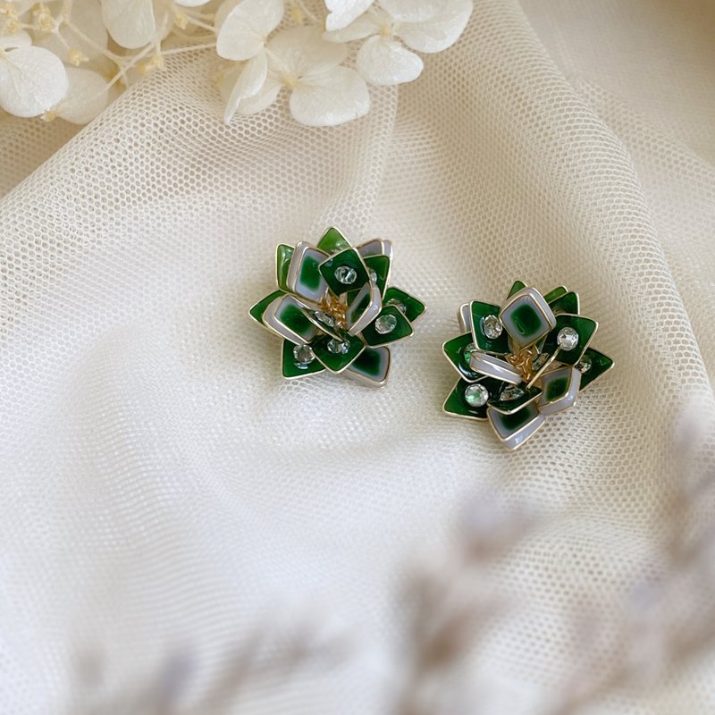 不死川实弥 | 树脂花 耳环  鬼灭之刃 风柱 - 耳环/耳夹 - 树脂 绿色