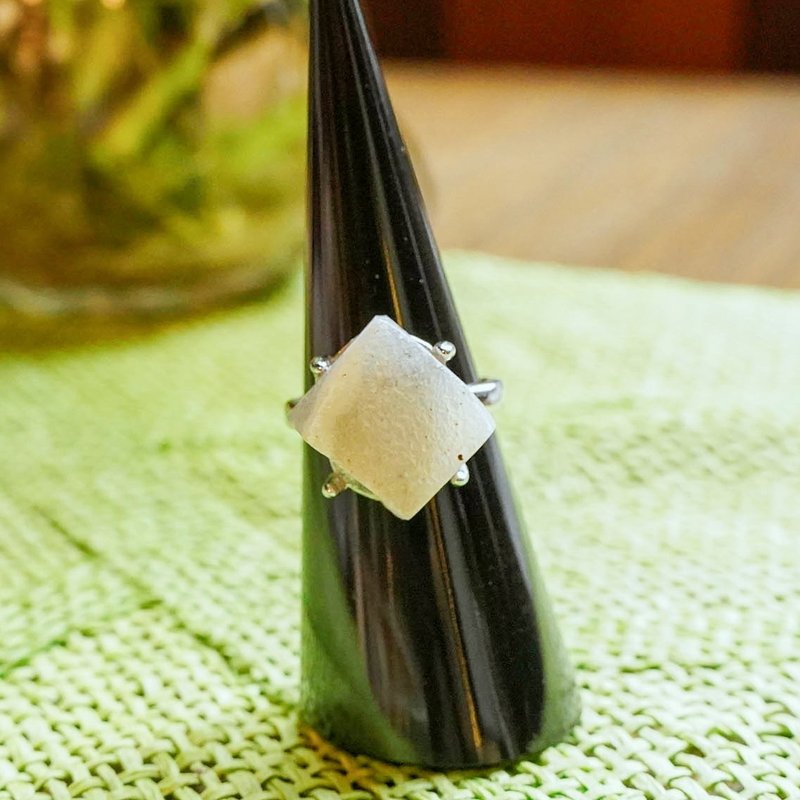 法式软糖E款 小颗粒晶矿晶簇||天然水晶戒指 - 戒指 - 水晶 多色