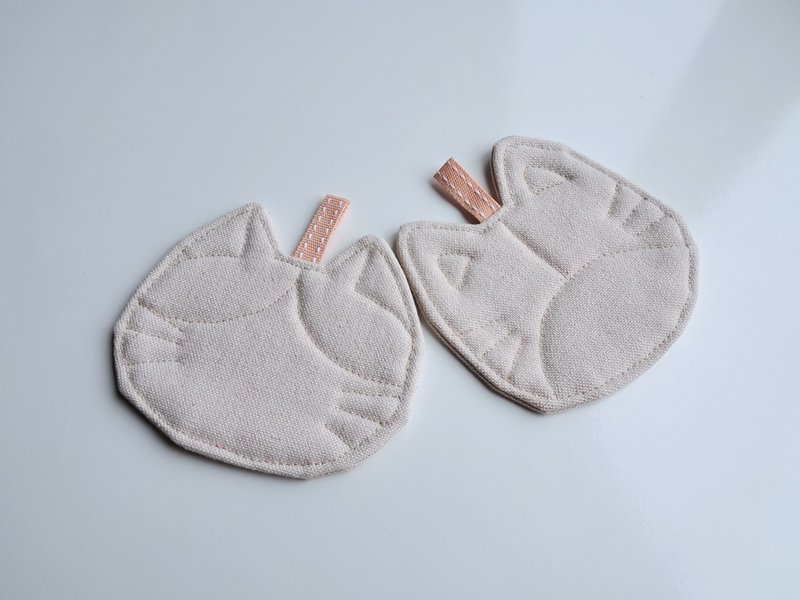 猫猫与狗狗杯垫 - 杯垫 - 棉．麻 白色