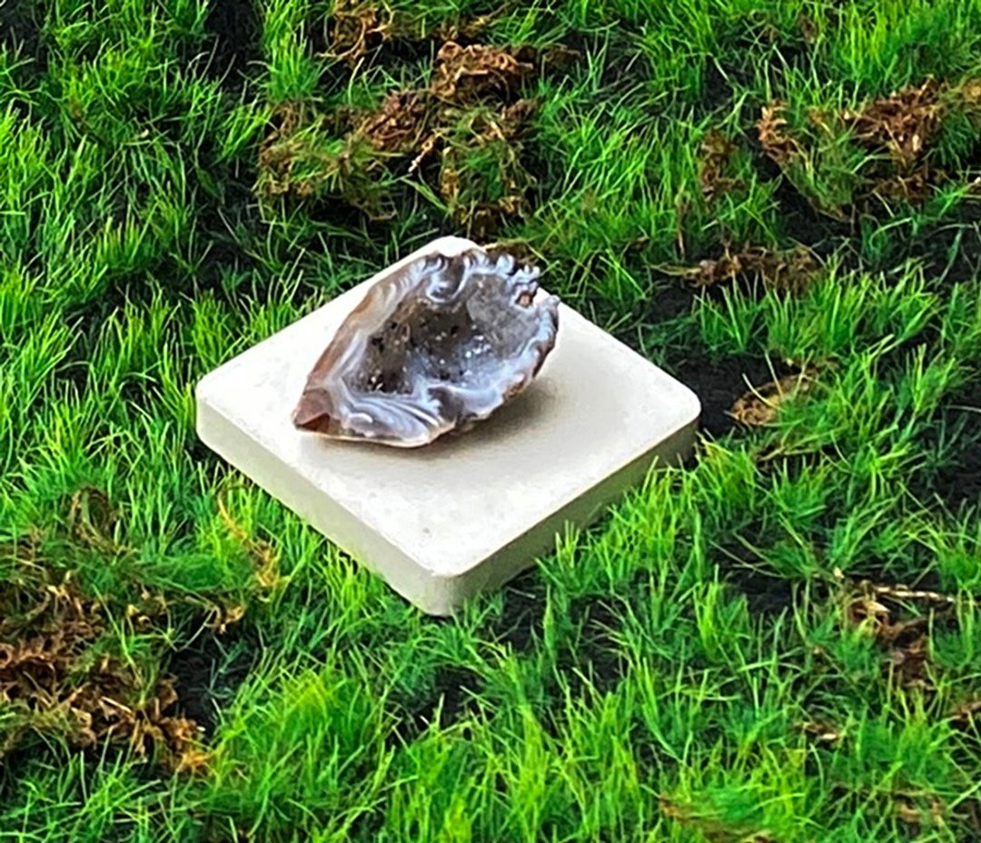 能量摆饰-玛瑙可爱小晶洞聚宝盆 招财 疗愈 开运 原矿 快速出货 - 摆饰 - 水晶 多色
