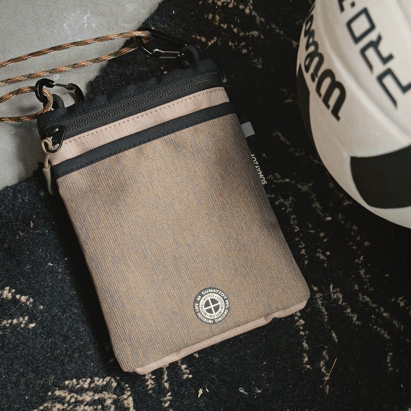 輕量露營風 便攜护照侧背包 手機收纳 斜挎包 淺軍綠 - 侧背包/斜挎包 - 聚酯纤维 多色