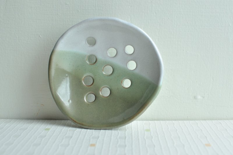 Heyu Soap ・手捏陶皂盘・陶土制・自然沥水・手工生活器皿 - 卫浴用品 - 陶 