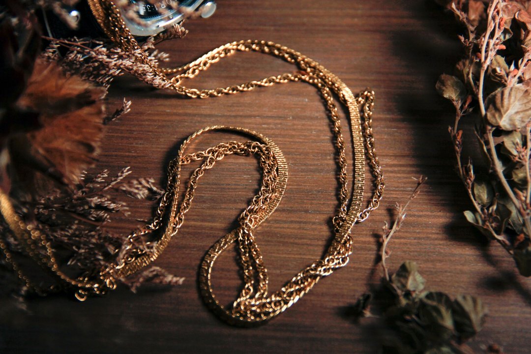 【古董饰品/西洋老件】VINTAGE美国MONET金色三层古着长项链 - 项链 - 其他金属 金色