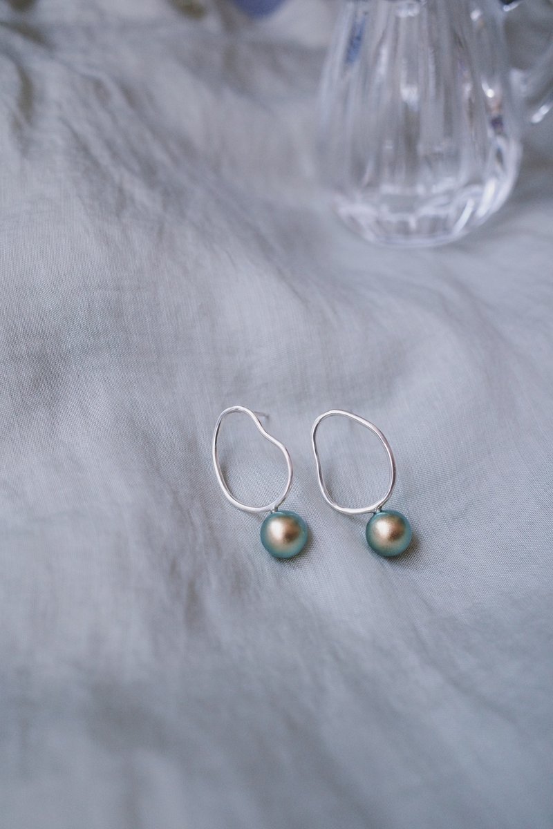 异型态耳环 异色调珍珠 - 耳环/耳夹 - 纯银 银色
