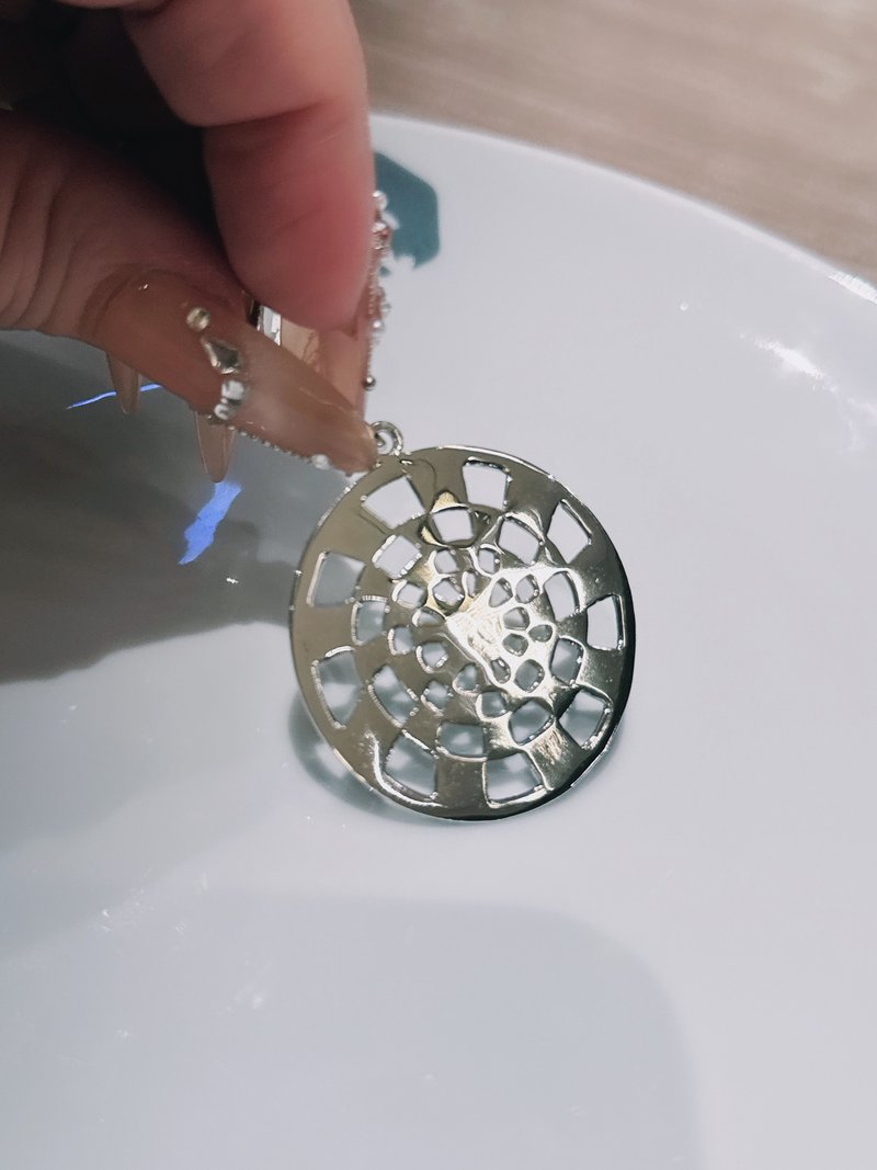 神药之轮麦田圈款切 - 项链 - 纯银 透明