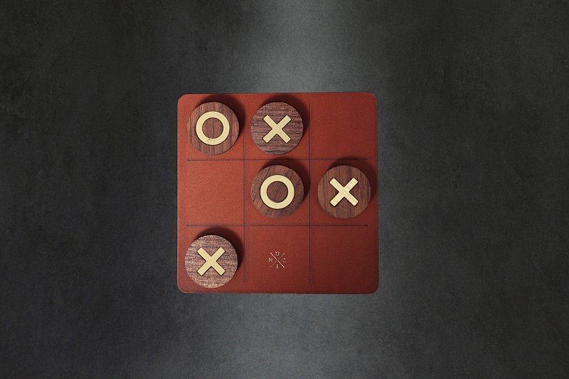 UNIC井字游戏桌游组/皮革棋盘/胡桃木镶嵌铝合金棋子【可定制化】 - 桌游/玩具 - 真皮 咖啡色