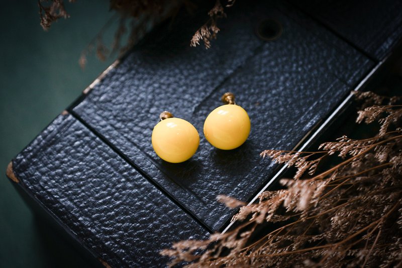 VINTAGE NAPIER 黄色糖果古着夹式耳环 老饰品/西洋老件 - 耳环/耳夹 - 其他金属 黄色