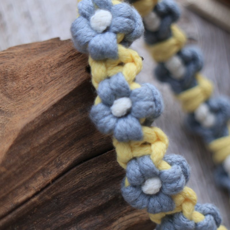 Macrame 花花手机挂绳 手机绳 编织小花 手机腕带 包包吊饰 钥匙 - 挂绳/吊绳 - 棉．麻 