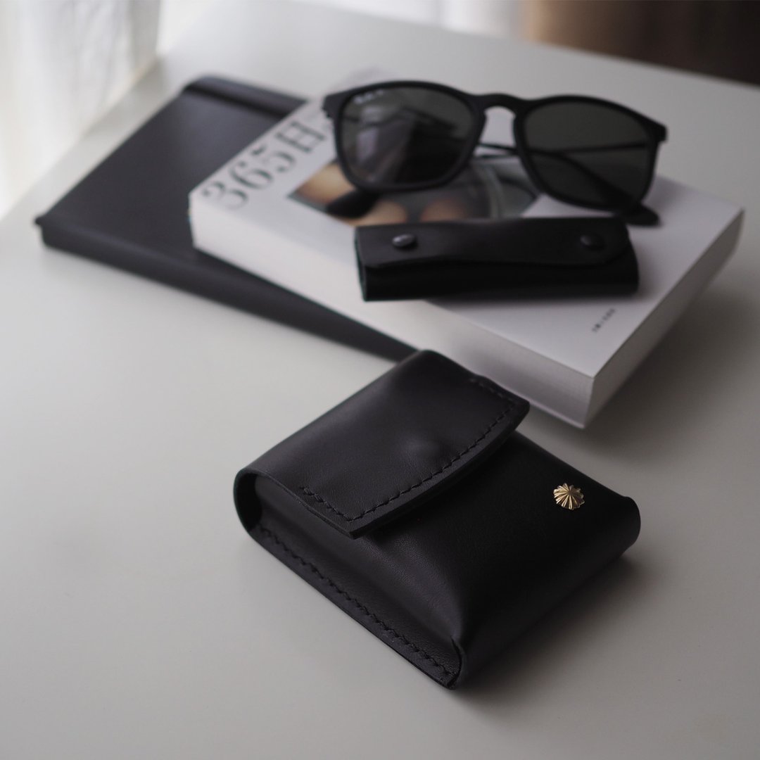 The Panton Hill East Leather Case-L048-杂物包,烟盒,皮袋,中性 - 化妆包/杂物包 - 真皮 黑色
