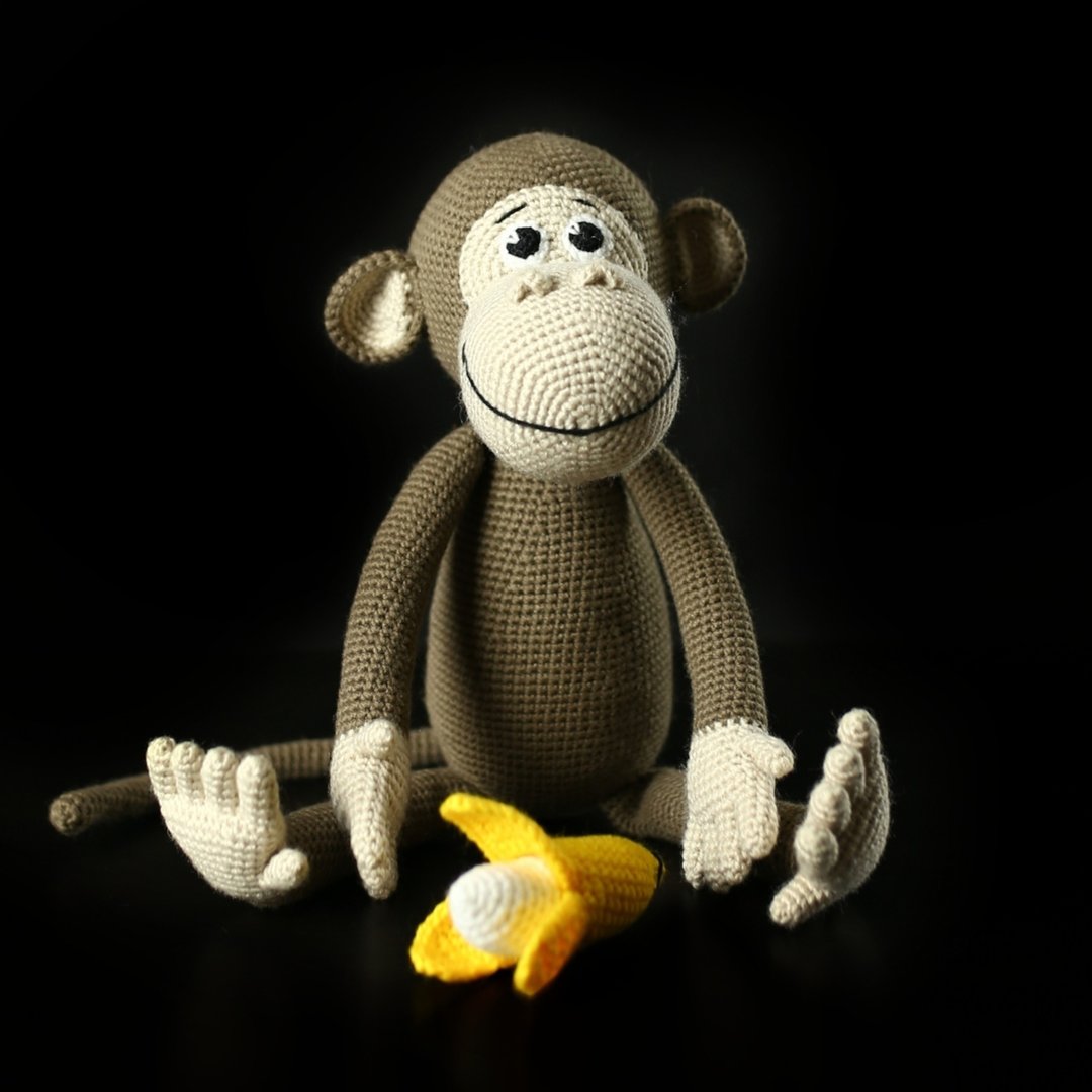 Big monkey toy, african safari toys, monkey with banana, handmade jungle animals - 玩具/玩偶 - 压克力 咖啡色
