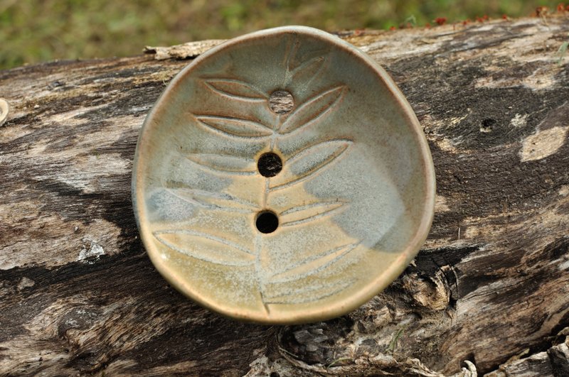 Heyu Soap ・手捏陶皂盘・陶土制・自然沥水・手工生活器皿 - 卫浴用品 - 陶 透明