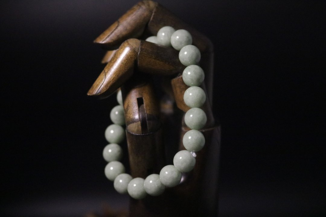 绿豆玉珠子手串翡翠和田玉手链精致礼盒 - 手链/手环 - 玉石 绿色