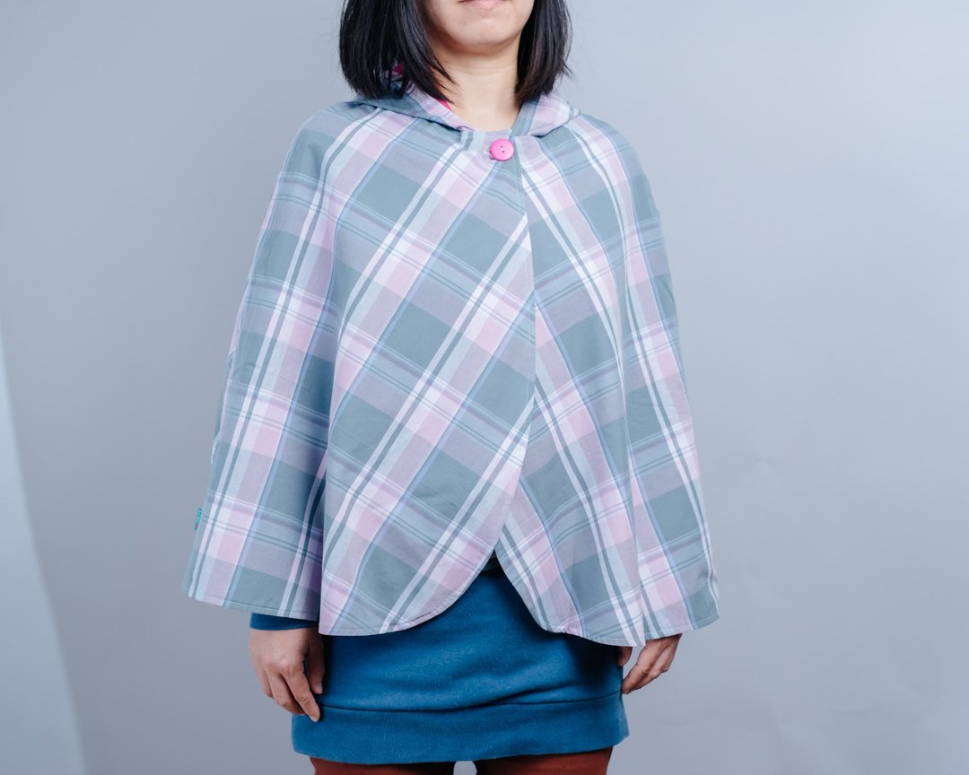 大人抗风防雨双面斗篷斗篷-私讯挑布披风 婴儿 礼盒 外套 风衣 - 童装外套 - 棉 绿色