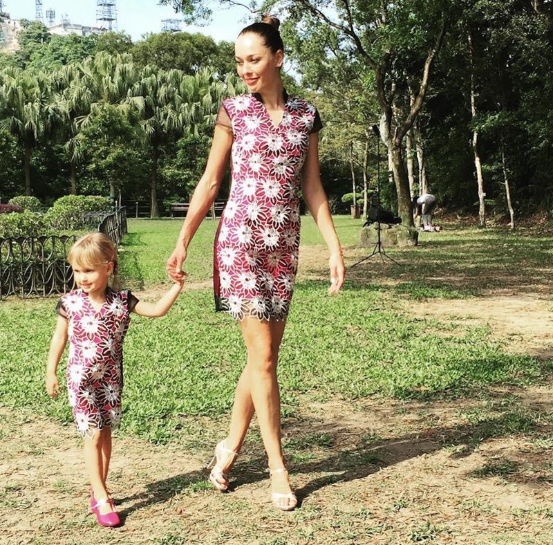 童装 - 花卉蕾丝图案黑色透视旗袍 - 粉红衬里 - 洋装/连衣裙 - 聚酯纤维 