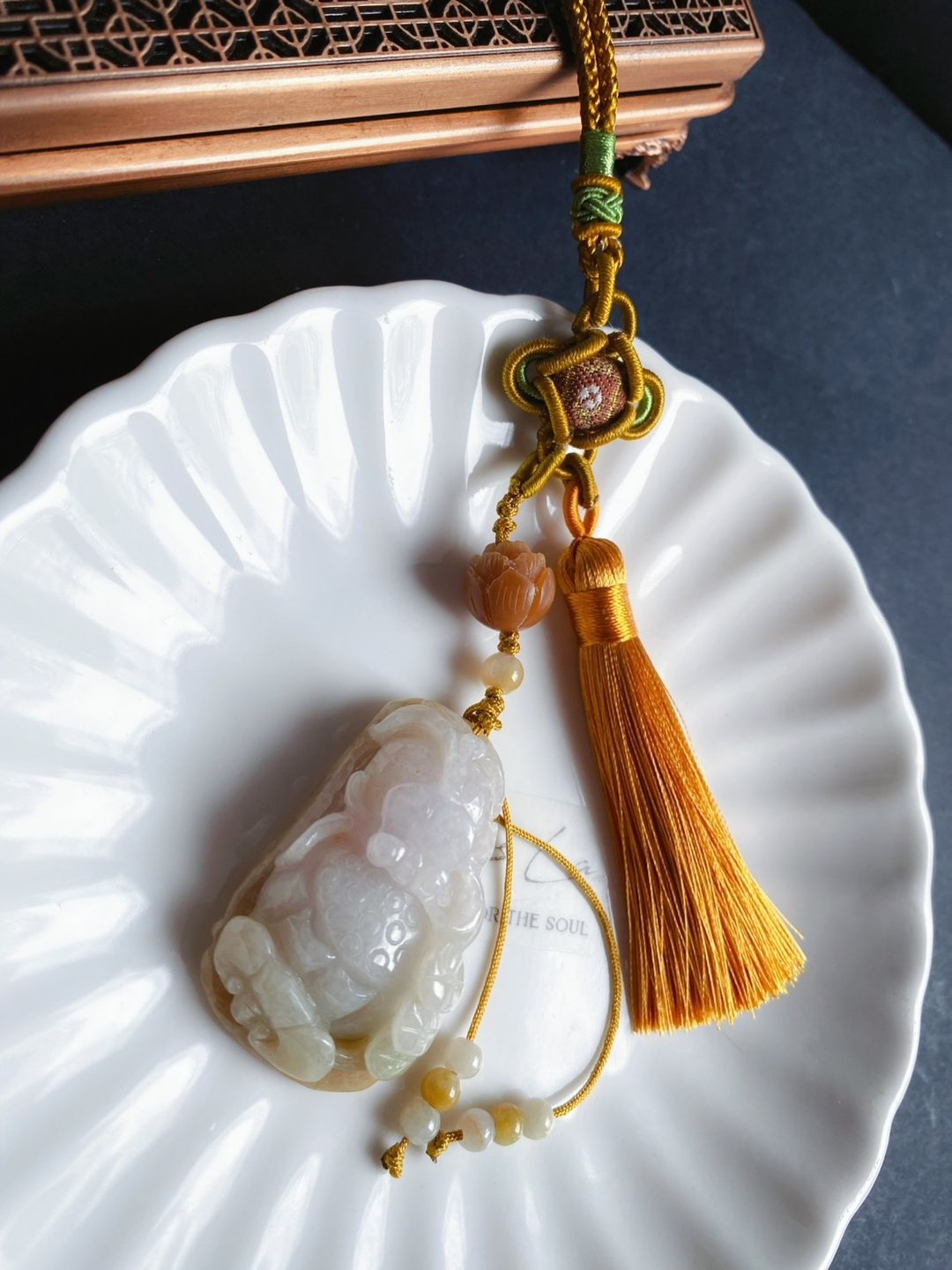 天然缅甸玉 翡翠 金鱼 飘花 如意 一叶致富 发财 包挂 礼物 - 挂绳/吊绳 - 玉石 绿色