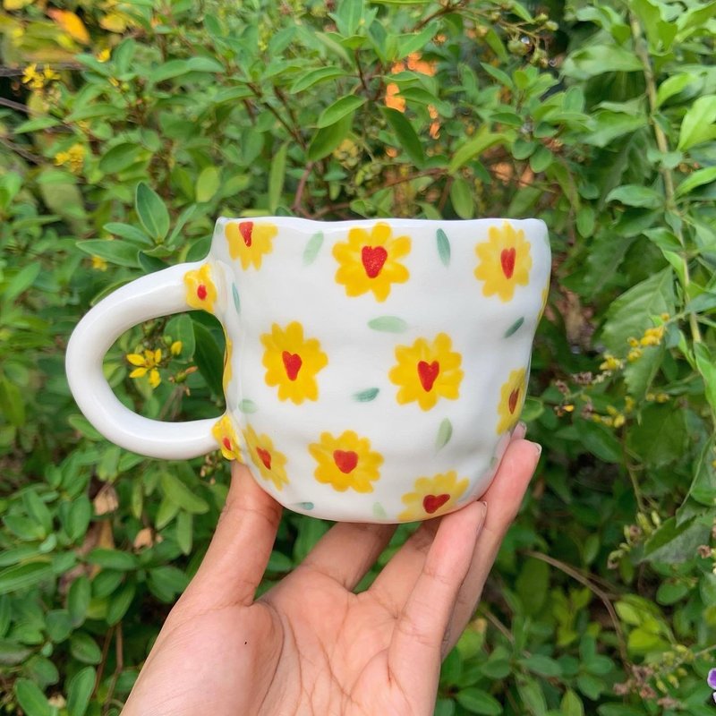 Hand built ceramic cup | flower land 1 | ceramic handmade - 咖啡杯/马克杯 - 陶 黄色