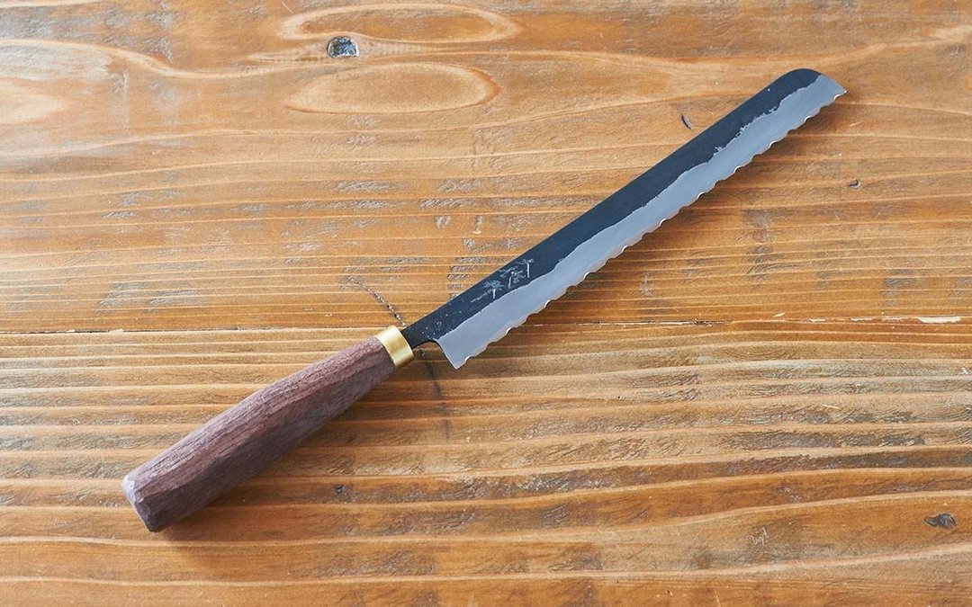 Blacksmith's Bread Knife 21cm Daitoku Akahata - 厨房用具 - 其他金属 灰色