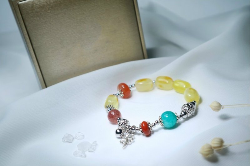 天然水晶辟邪蜜蠟手鏈轉運手镯個性清新多宝石手串+925銀飾 - 手链/手环 - 宝石 黄色