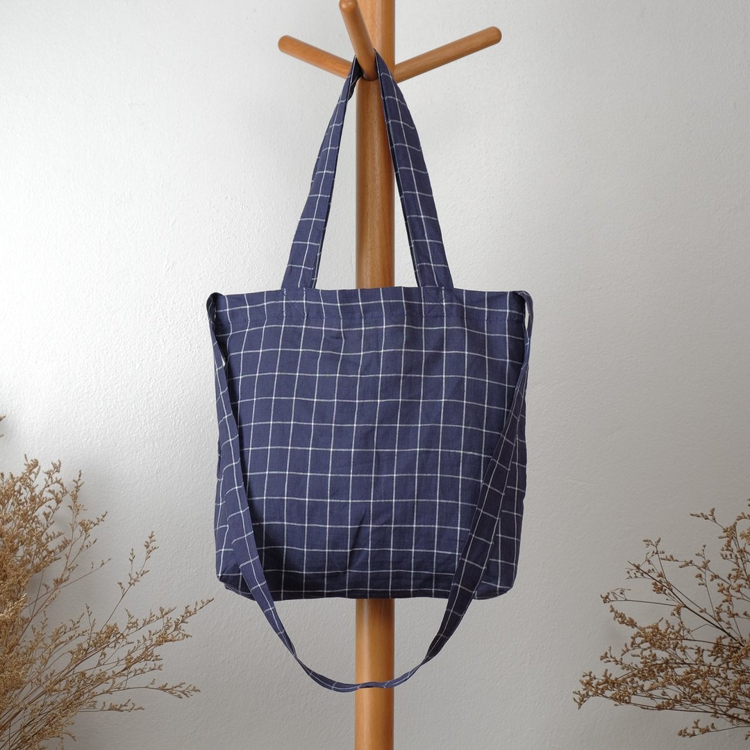Navi Blue Checkered Linen Tote Bag - 侧背包/斜挎包 - 棉 蓝色