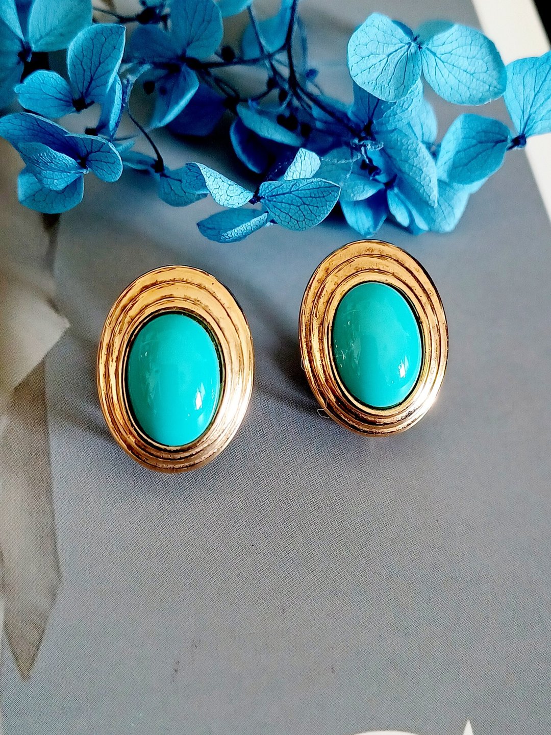 vintage jewelry  AVON 典雅仿青石  夹式耳环 - 耳环/耳夹 - 其他金属 