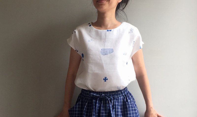 小隐岁月/独立印刷 插画风印花亚麻系列/小白鸽款法式袖小上衣 - 女装上衣 - 棉 白色