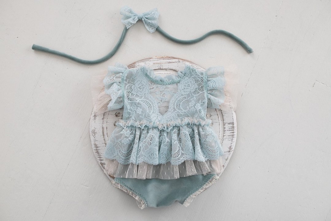 新生儿女孩蓝色蕾丝连身衣：小女孩的完美服装 - 婴儿饰品 - 其他金属 蓝色