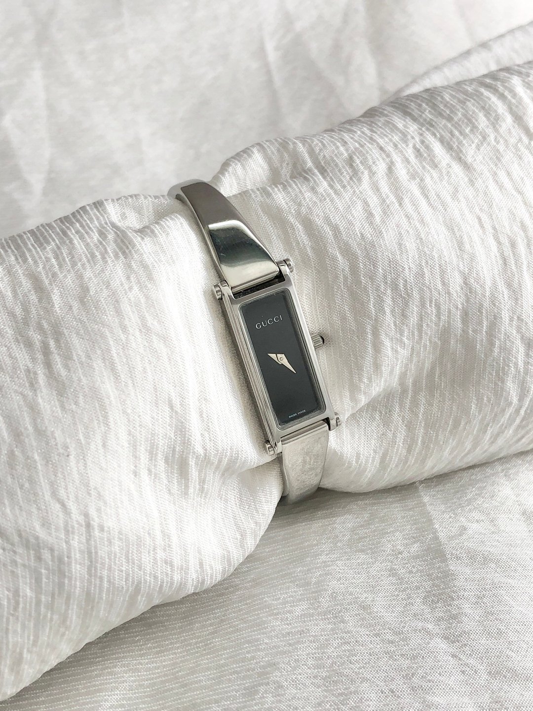 【VintageShop solo 日本直送中古包专卖店】GUCCI 古驰 腕表 银色 不锈钢 石英 1500L 复古 fw2gpp - 女表 - 不锈钢 银色