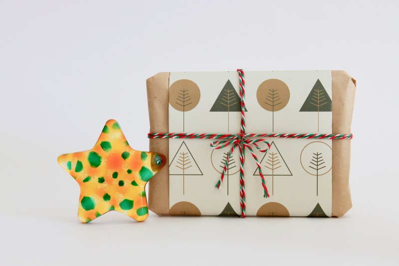 【手作圣诞礼物】疗愈系彩色渲染彩绘玻璃星形摆饰 - 摆饰 - 玻璃 多色