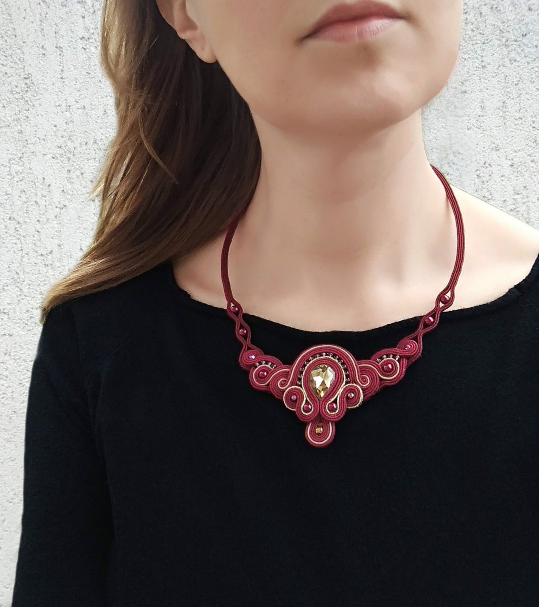 Red and gold necklace, soutache embroidered necklace, rhinestone necklace - 项链 - 聚酯纤维 红色
