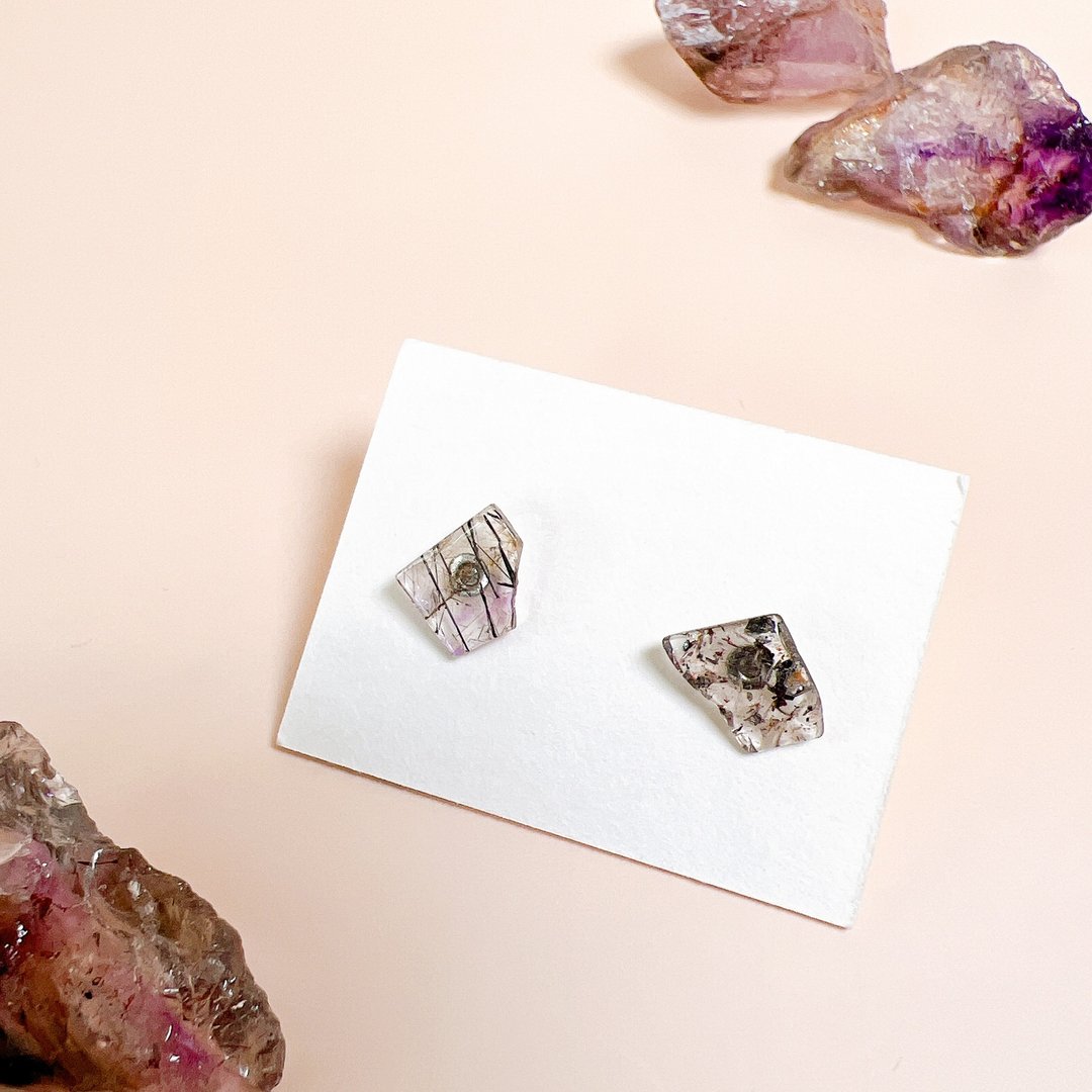 超高频率水晶 超七耳环 天然石 水晶耳环 饰品 - 耳环/耳夹 - 水晶 多色