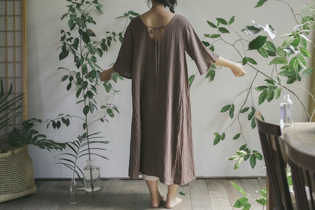 Petrichor no.6 | CLOCHETTE dress | EBONY Color cotton - 洋装/连衣裙 - 棉 咖啡色