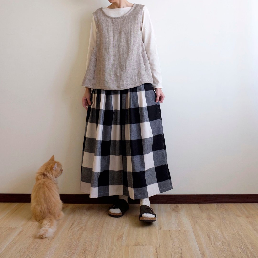 日常手作服 自然森林黑白大格纹打褶长裙  起毛纯棉 - 裙子 - 棉．麻 多色