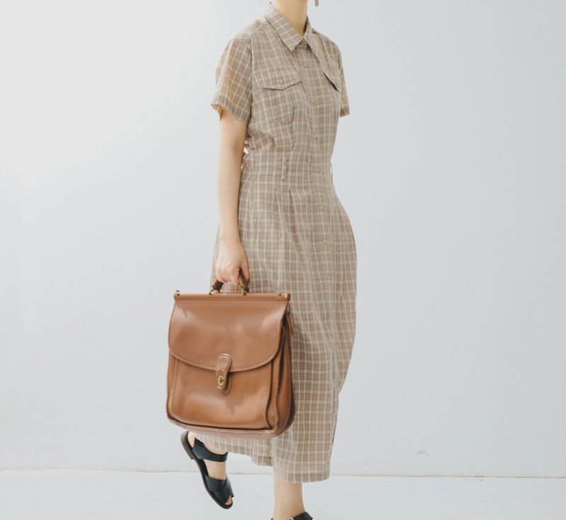 【知识分子】法式复古/格纹书卷/棉质连衣裙 - 洋装/连衣裙 - 棉．麻 卡其色