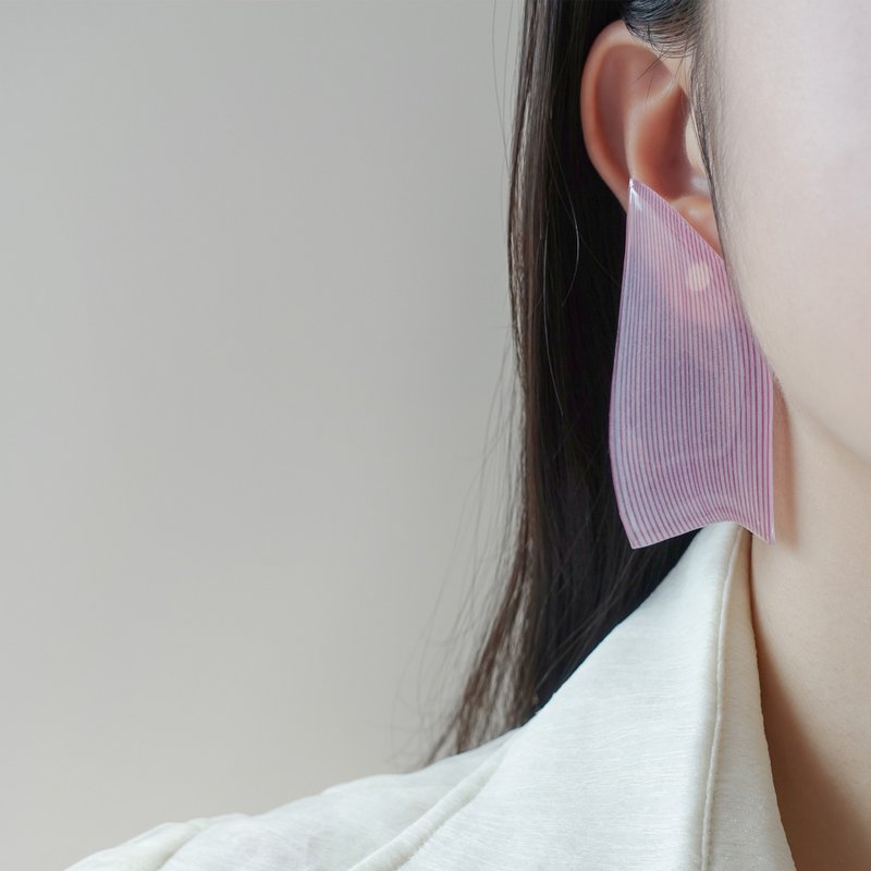 流畅线条原创手作热缩片优雅夸张大耳环耳钉 - 耳环/耳夹 - 其他材质 粉红色
