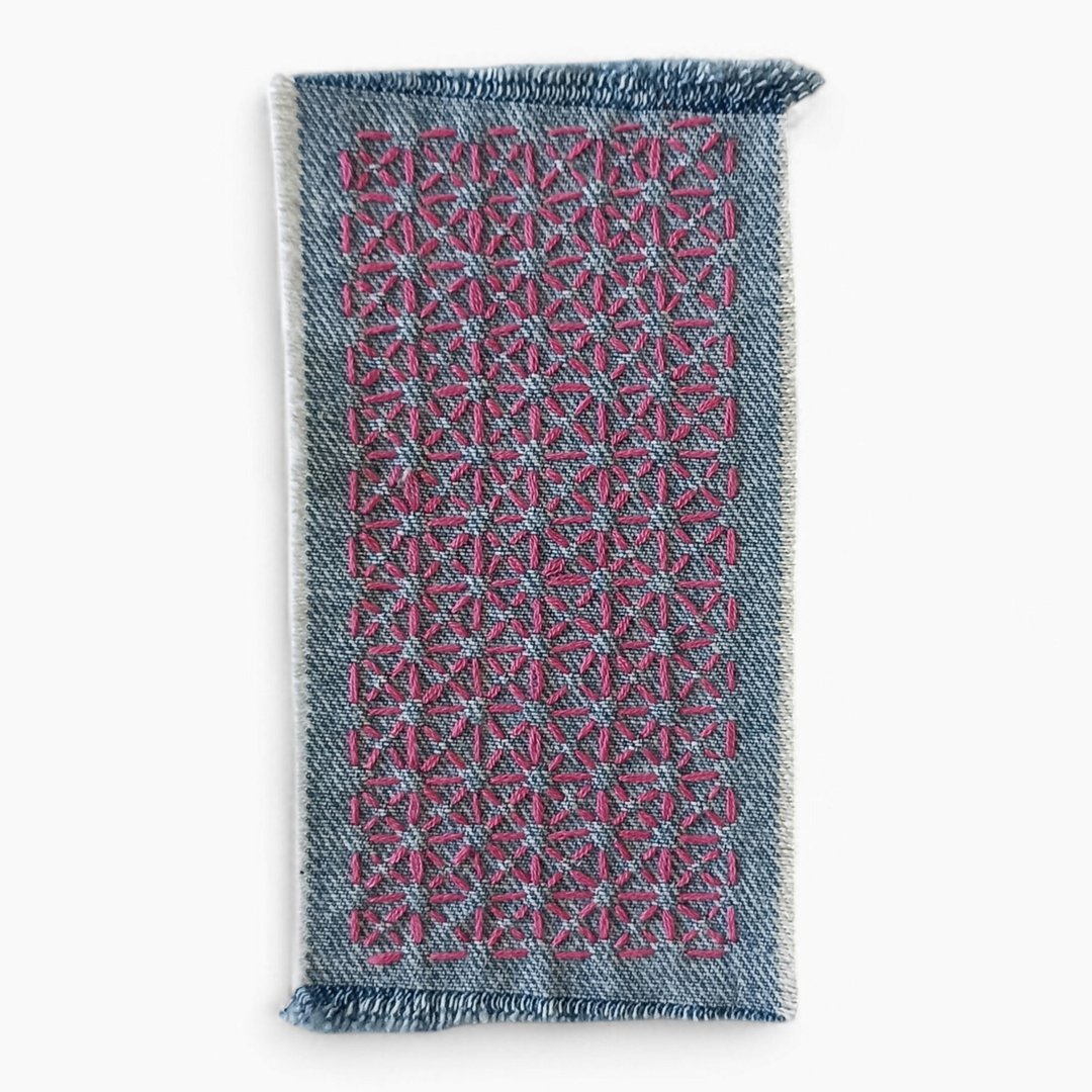 Sashiko 贴片采用回收牛仔布手工缝制而成。 - 编织/刺绣/羊毛毡/裁缝 - 棉 